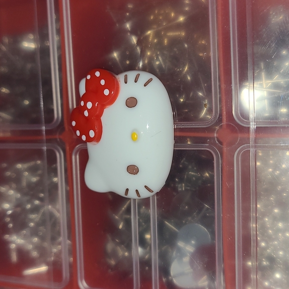 Hello Kitty Crafts Box - Picture 5 of 7